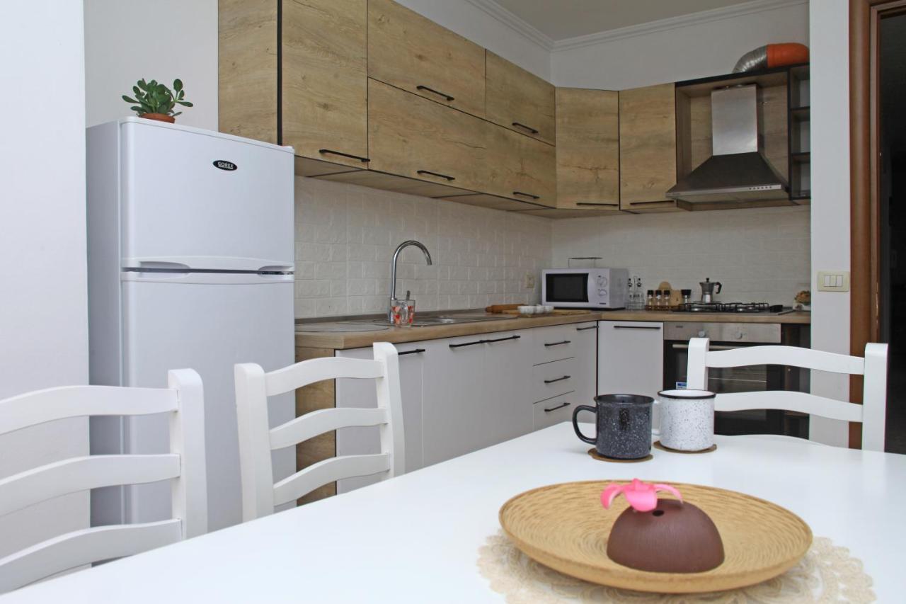 Beautiful Apartment At Port Side! Durres Exterior photo