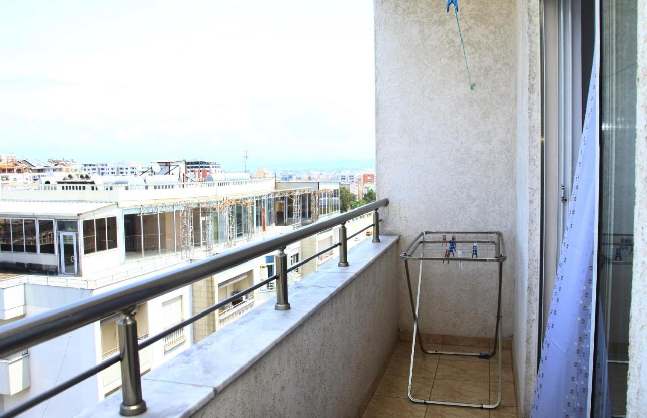 Beautiful Apartment At Port Side! Durres Exterior photo